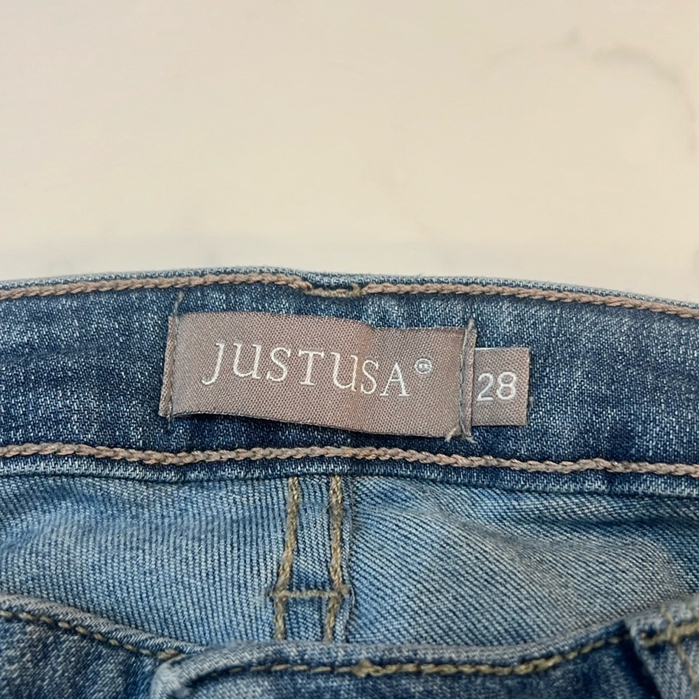 Just USA jeans size 28 skinny fit